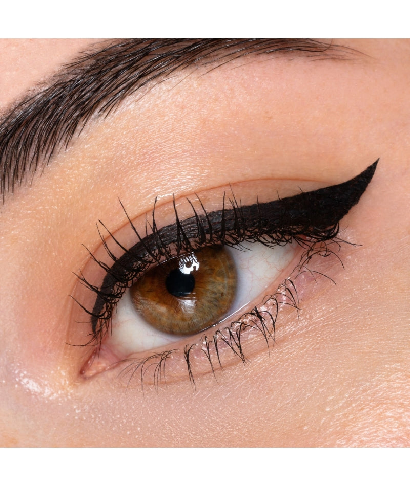 Mattschwarzer flüssiger Eyeliner - Liner Shake Basic