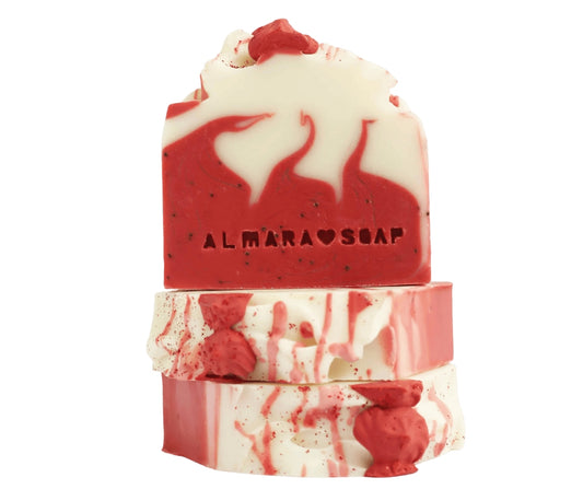 Strawberry & Cream – Sapone artigianale al profumo di fragole e panna